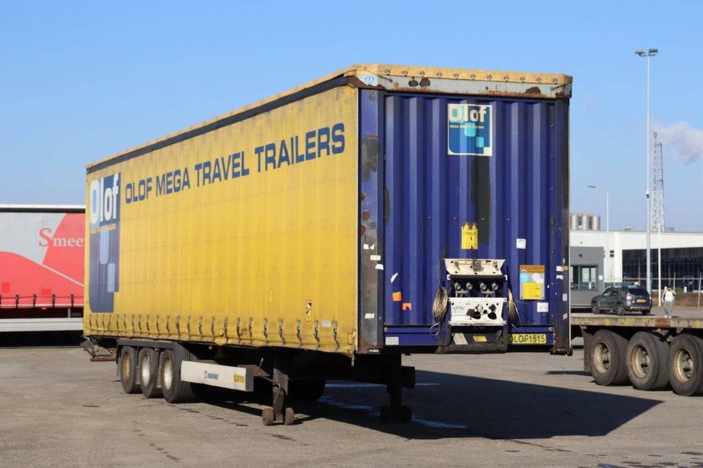Krone SD 2015 sliding tarpaulin trailer