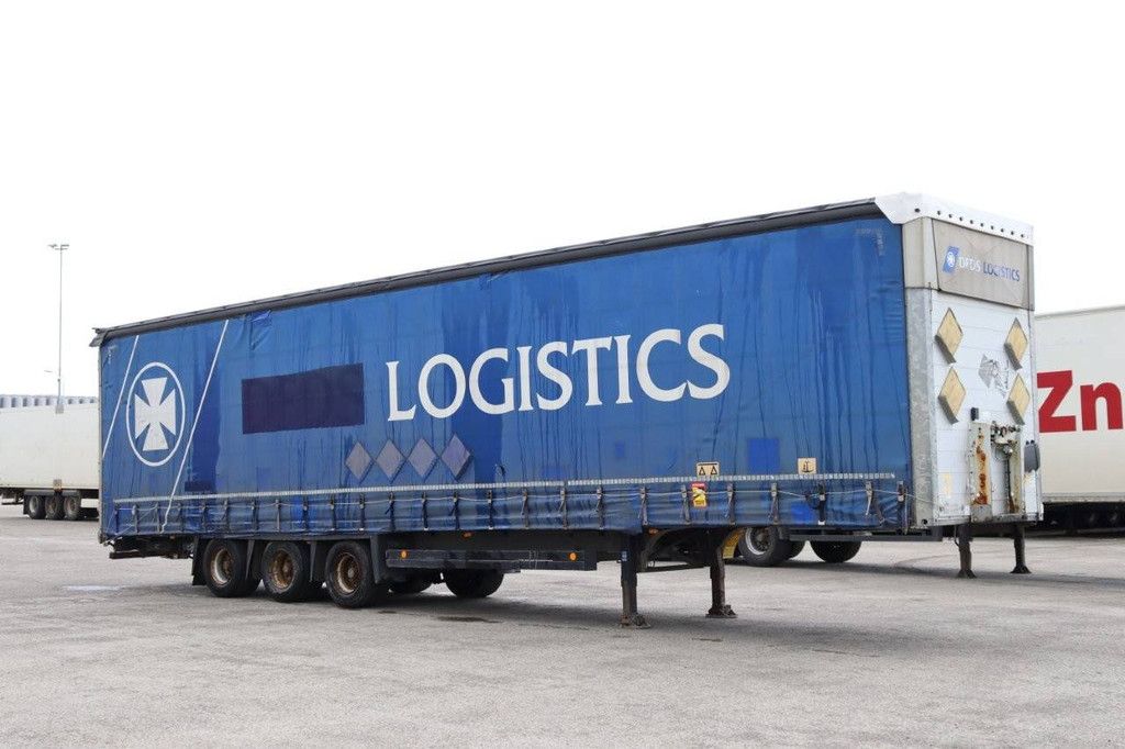 Schmitz Cargobull SCB*S3T 2013 sliding tarpaulin trailer