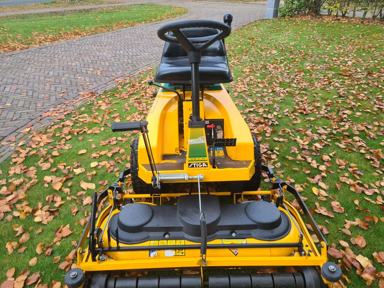 Stiga villa frontmaaier mulch maaier mulchmaaier.