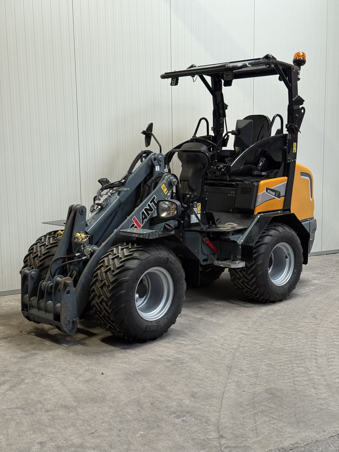 Giant g2500hd extra pro inching ( 660 uur )