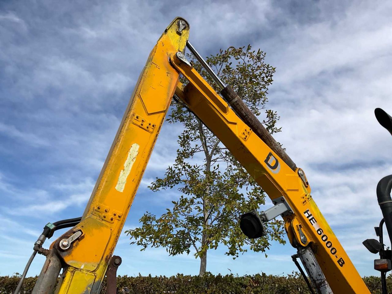 New Holland TS 100 + bos slootarm