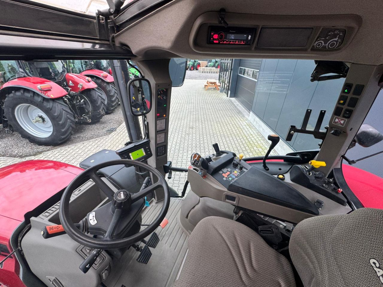 Case Maxxum 110 Multicontroller