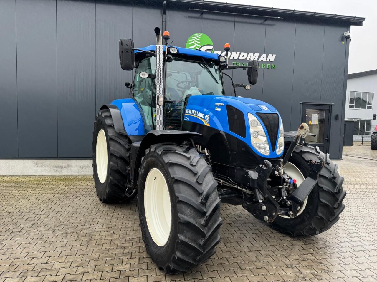 New Holland T7.210 AC