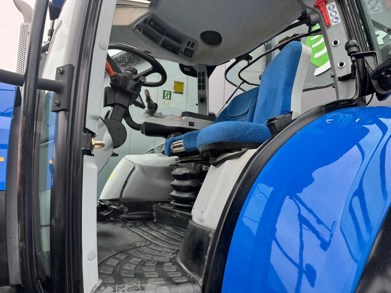 New Holland T7.210 AC