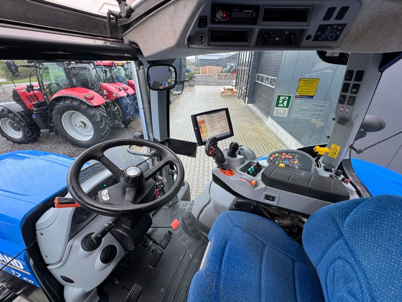 New Holland T7.210 AC