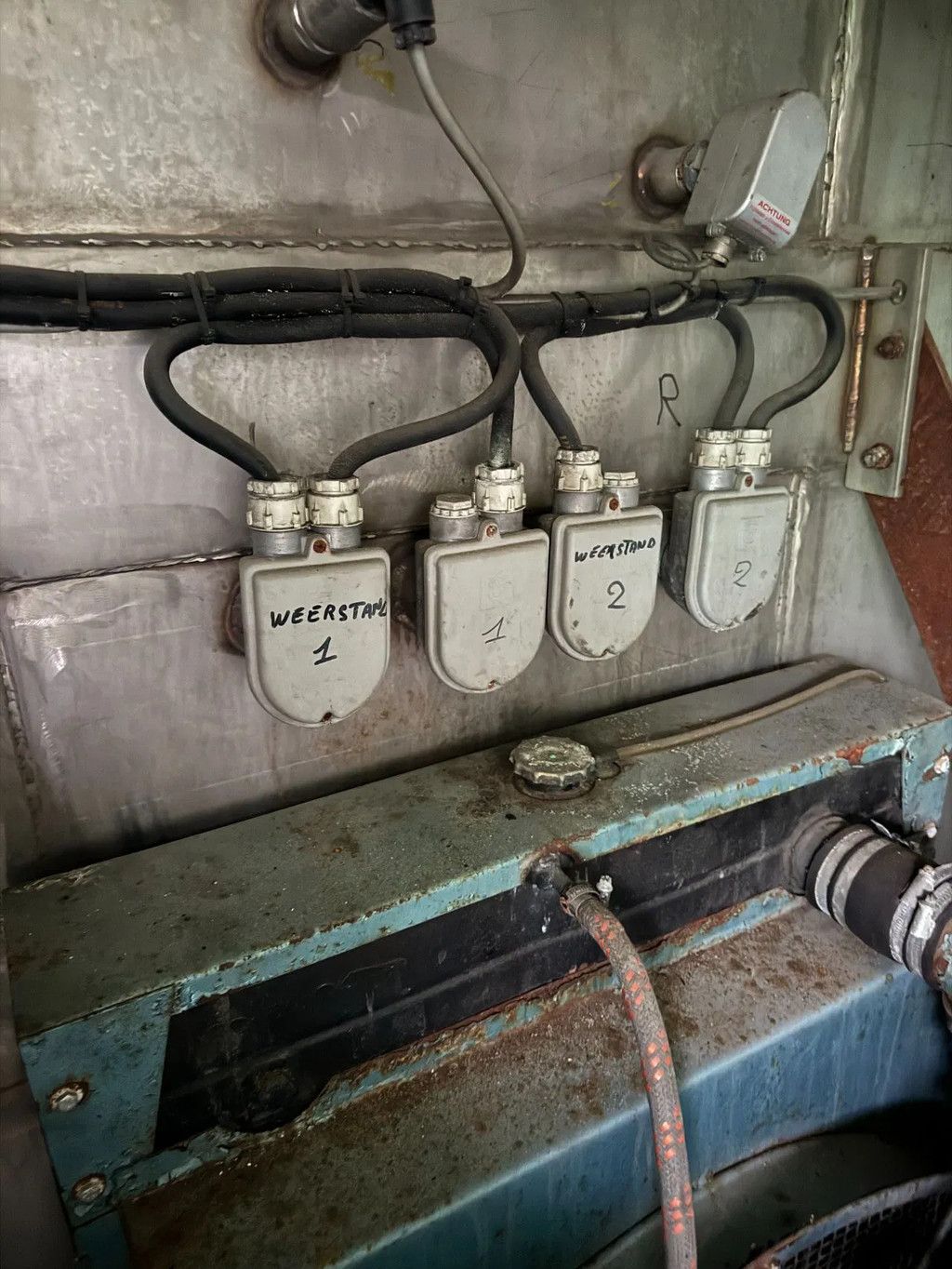Volvo FL 180 **GENERATOR 100Kva MERCEDES V6**