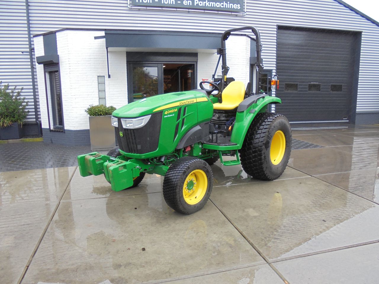 John deere 4049M (110 uur)