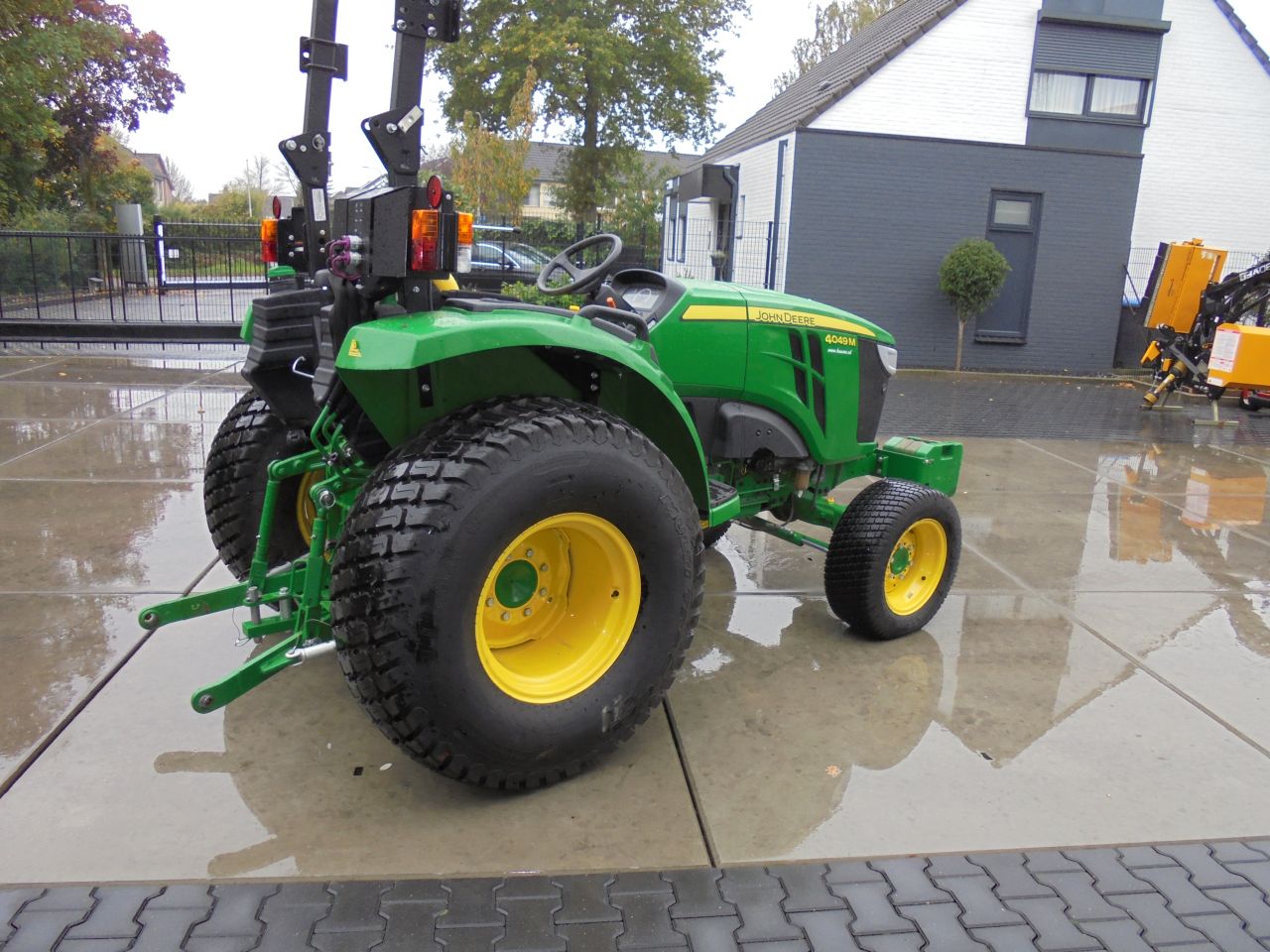 John deere 4049M (110 uur)