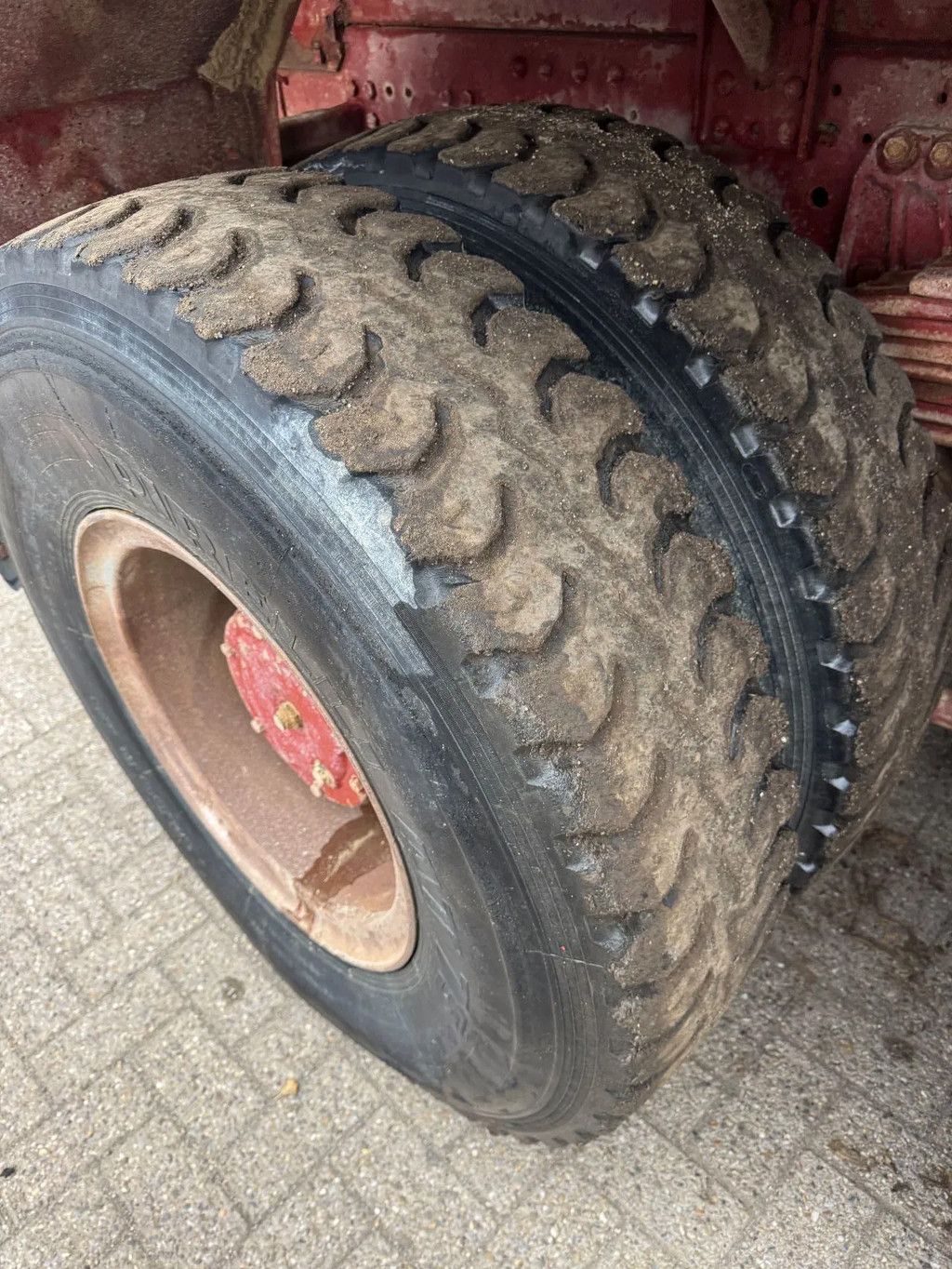 Iveco Turbotech 330.30 **6CYLINDER-WATERCOOLING-BIG AXXLES**