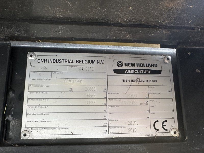New Holland CR 10.90
