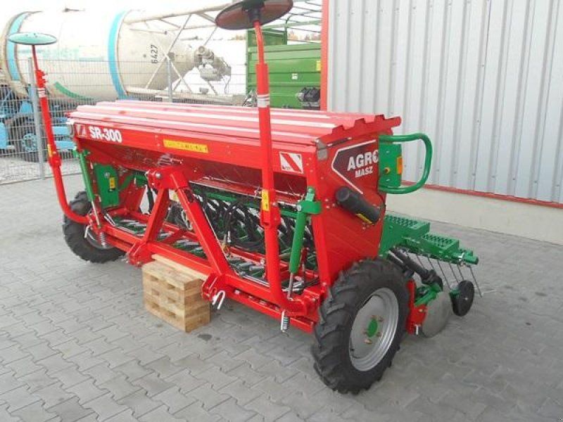 Agro-Masz SR300