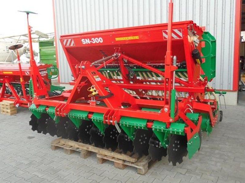 Agro-Masz SN300 + Anbauaggregat ANT30