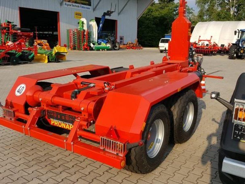 Pronar T185