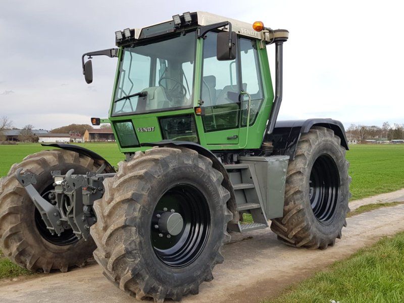 Fendt Xylon 520