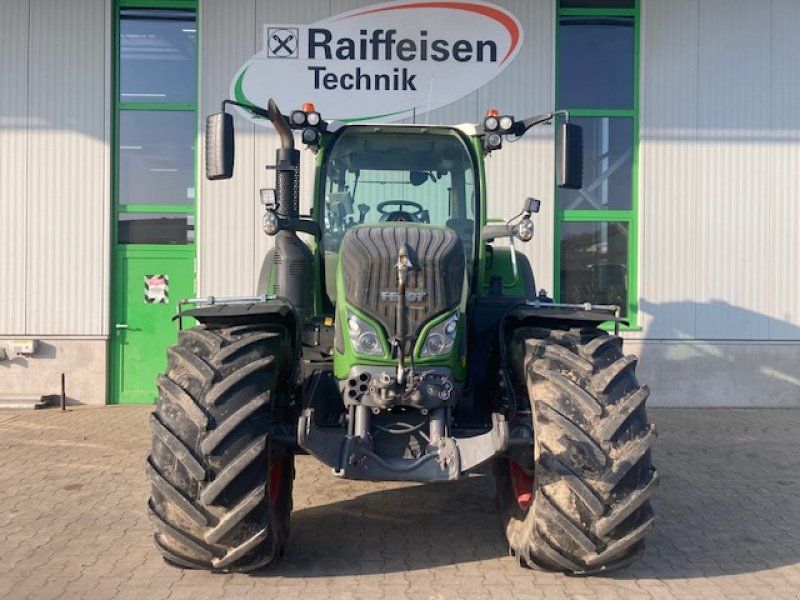 Fendt 724 Vario S4 Profi+
