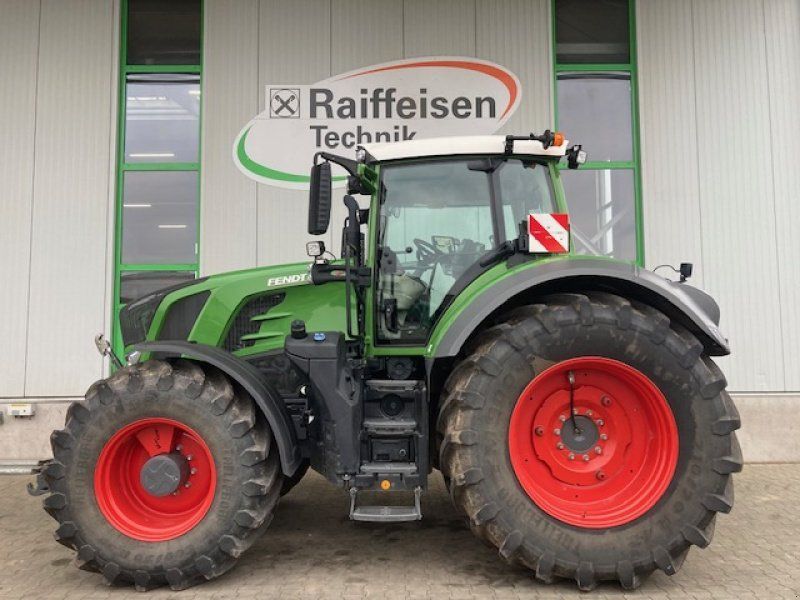 Fendt 828 Vario S4 Profi+