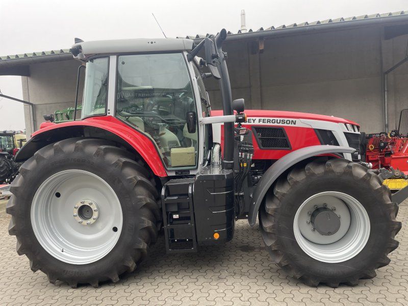 Massey Ferguson 7S.210 Dyna-VT CLUS