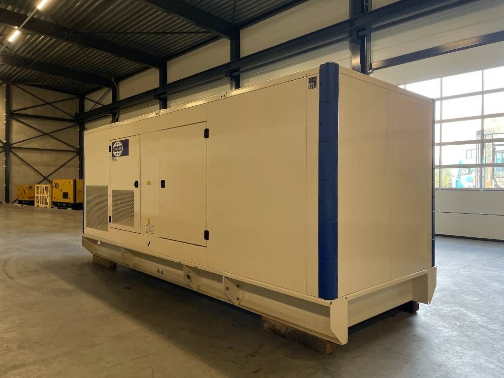 FG Wilson P715-3 - 715 kVA Genset - DPX-16023
