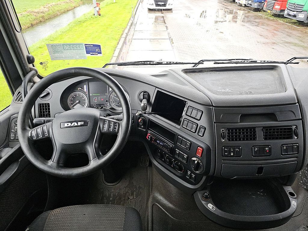 DAF XF 410