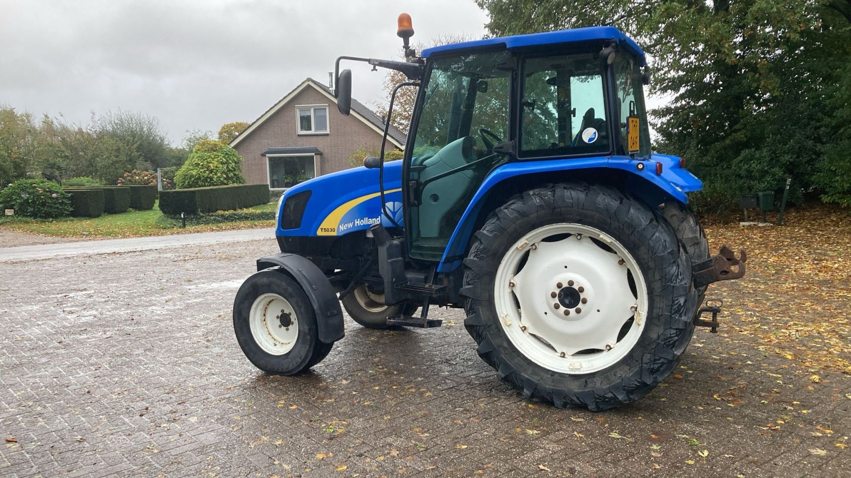 New holland T 5030