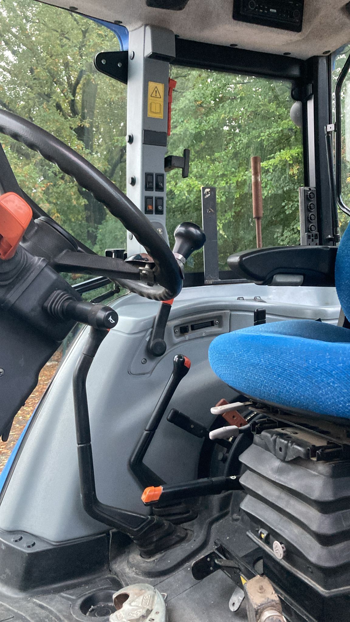 New holland T 5030