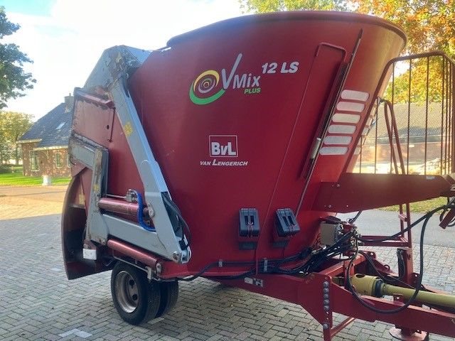 BVL V-mix 12LS voermengwagen 12 m3