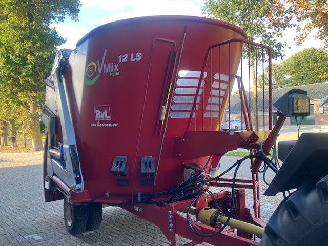 BVL V-mix 12LS voermengwagen 12 m3