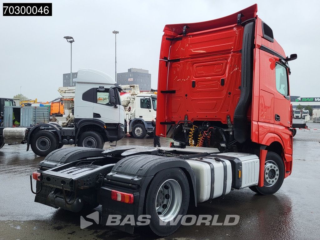 Mercedes Actros 1942 4X2 StreamSpace 2xTanks Euro 6