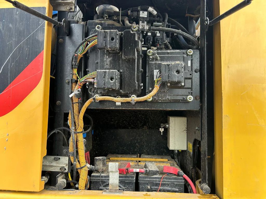 Caterpillar MH3022