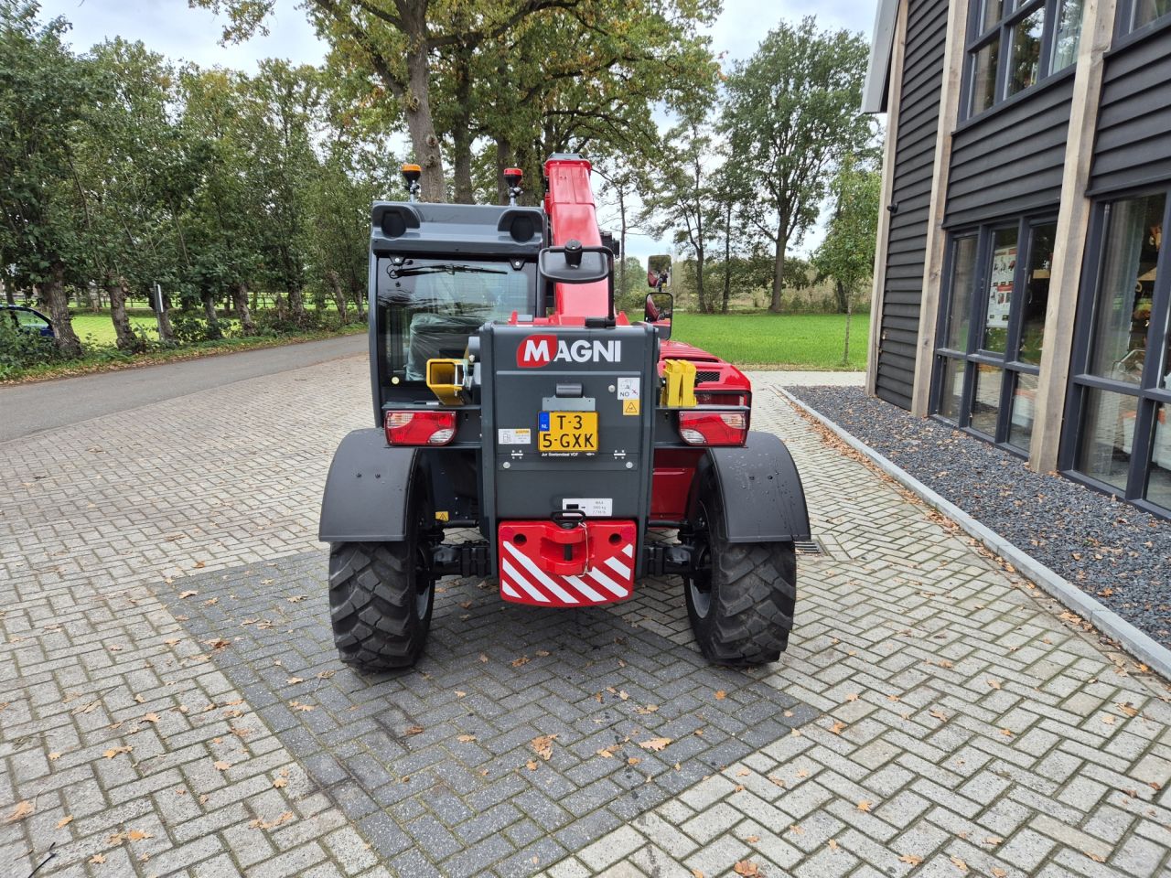 Nieuwe MAGNI TH 3.6 starre verreiker met hefhoogte tot 6 m