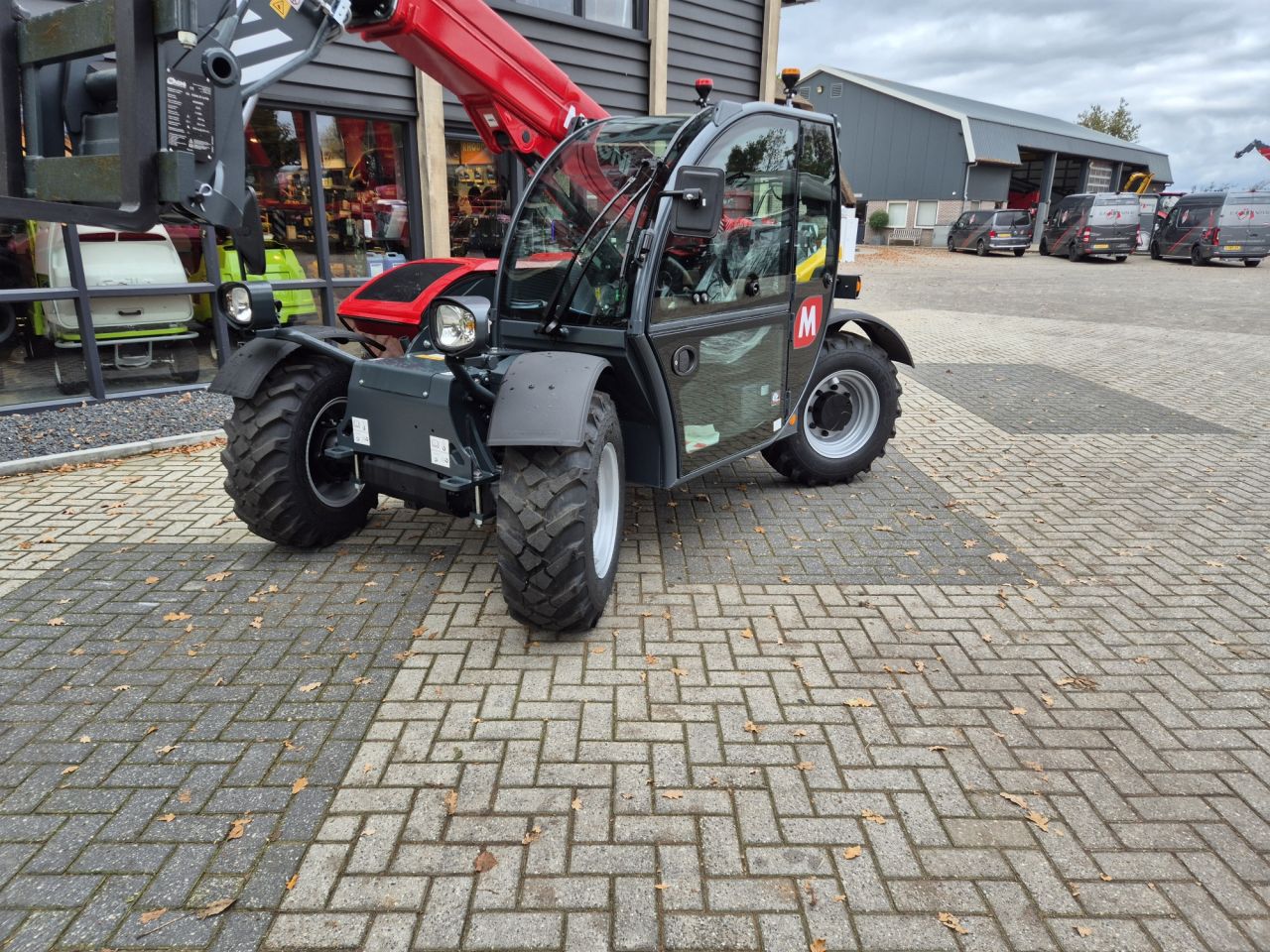 Nieuwe MAGNI TH 3.6 starre verreiker met hefhoogte tot 6 m