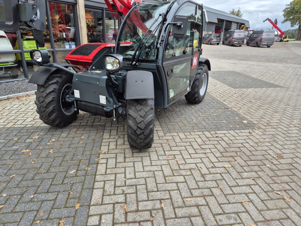 Nieuwe MAGNI TH 3.6 starre verreiker met hefhoogte tot 6 m