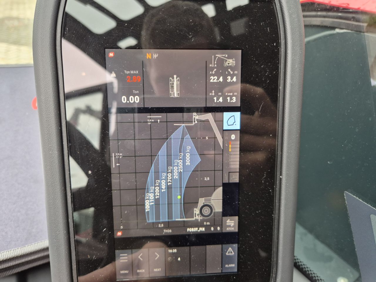 Nieuwe MAGNI TH 3.6 starre verreiker met hefhoogte tot 6 m