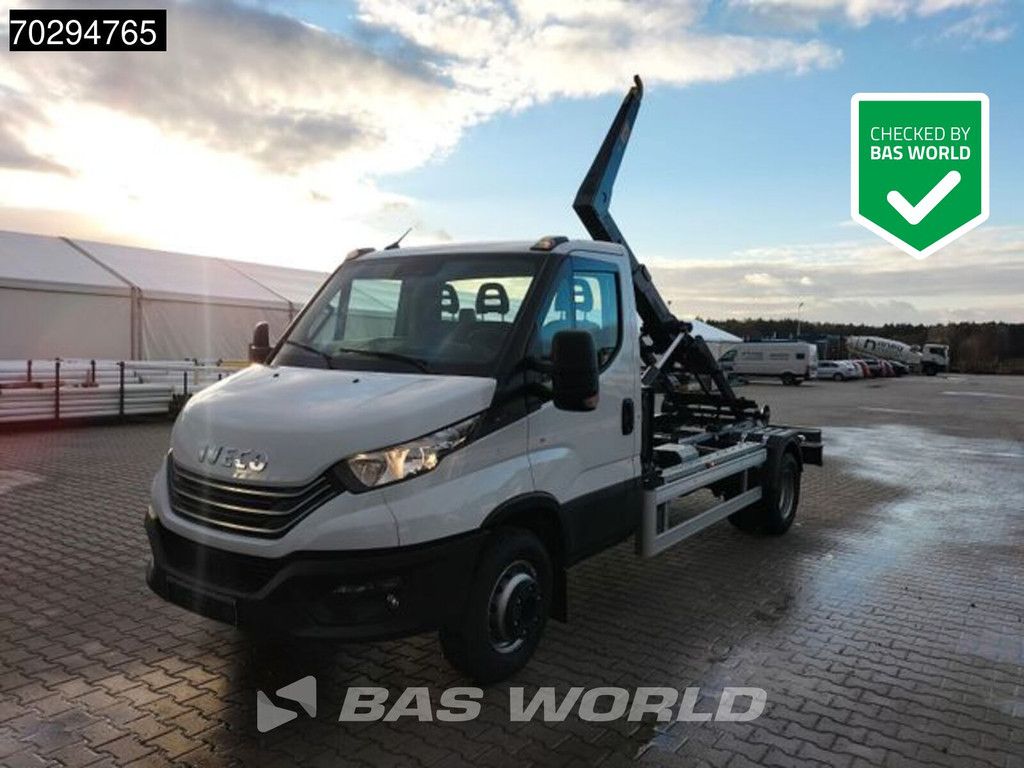 Iveco Daily 70C18 5 Tonnes Hooklift Euro 6 A/C
