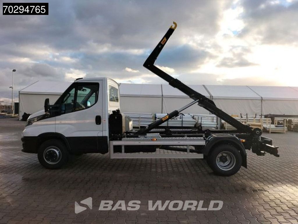 Iveco Daily 70C18 5 Tonnes Hooklift Euro 6 A/C