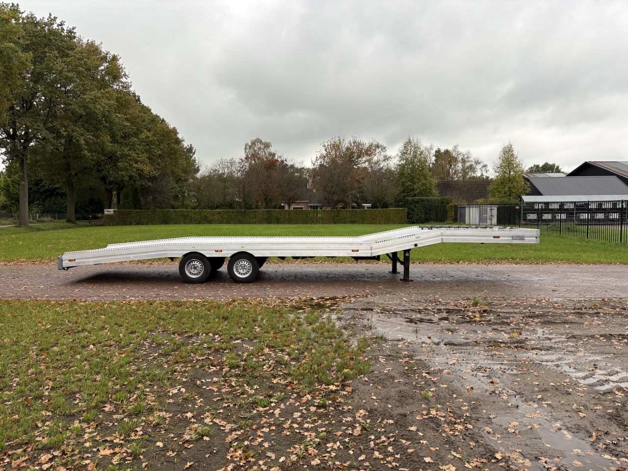 Be oplegger ambulance auto transporter VLEDHUIZEN 5.5 TON
