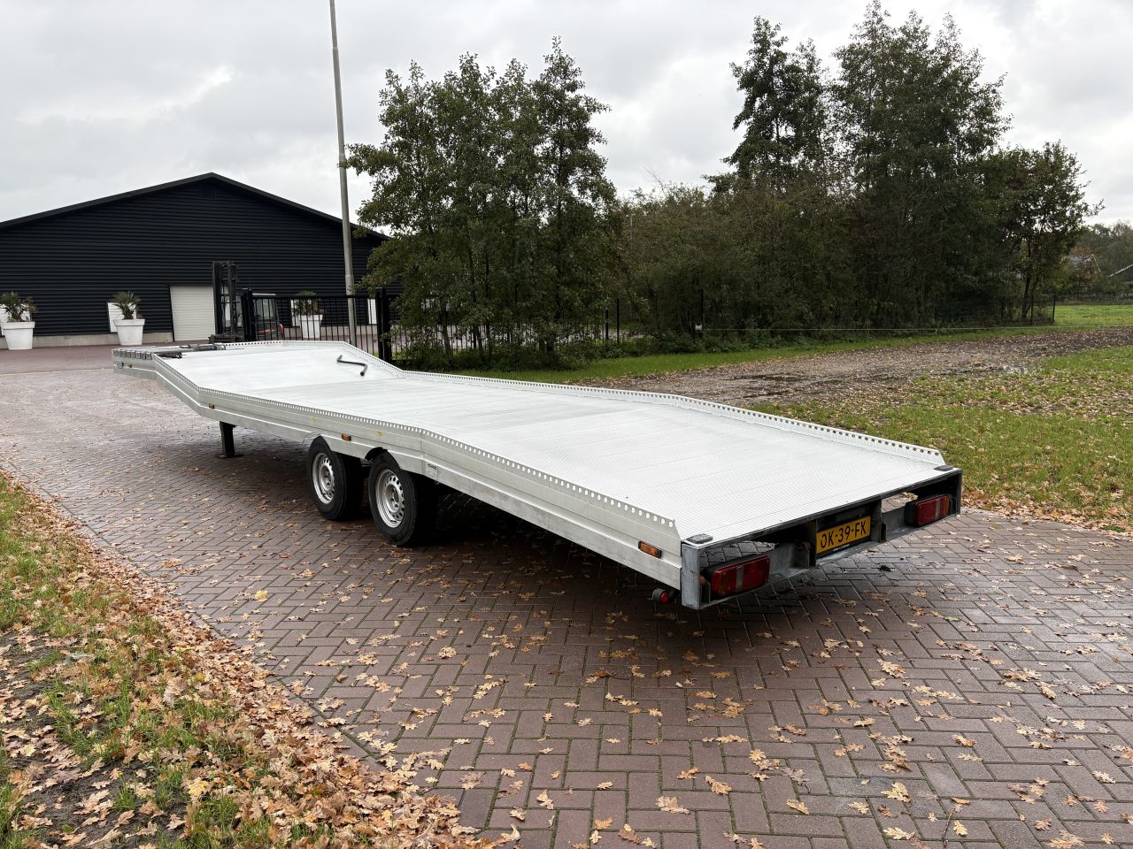 Be oplegger ambulance auto transporter VLEDHUIZEN 5.5 TON
