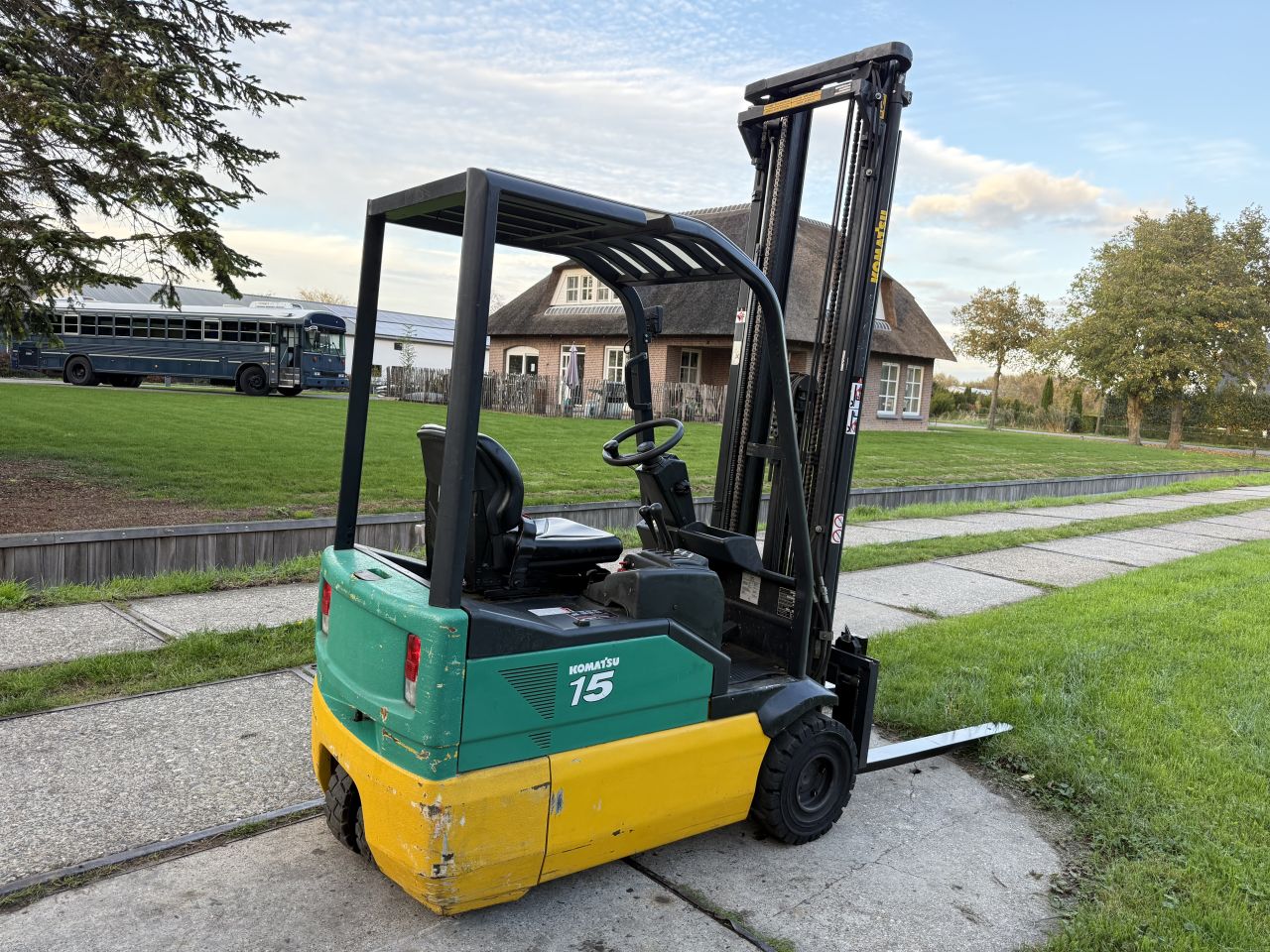 Komatsu 1500KG elektr triplex 6.4M! Freelift Sideshift 2800 uur