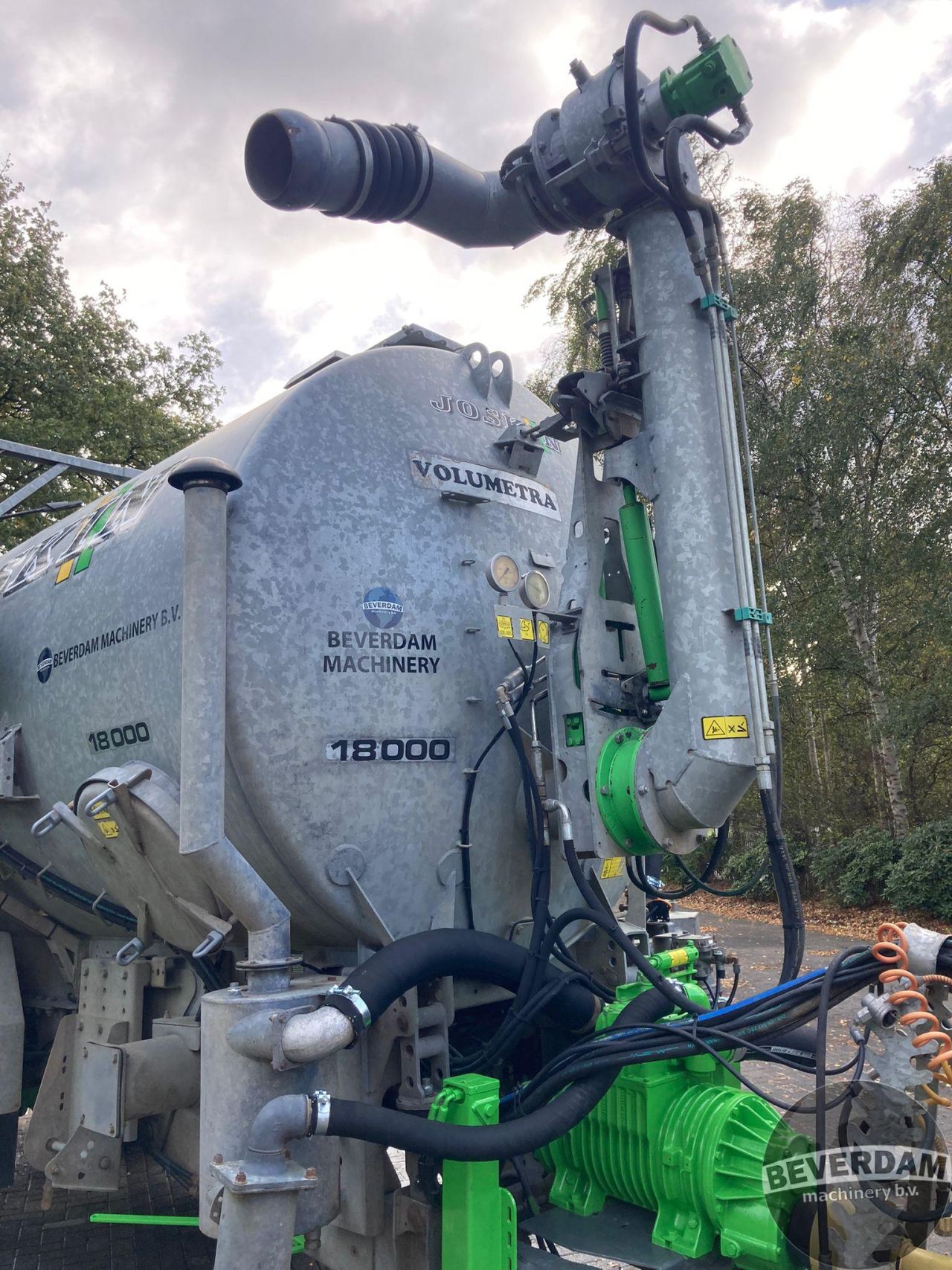 Joskin Volumetra 18000