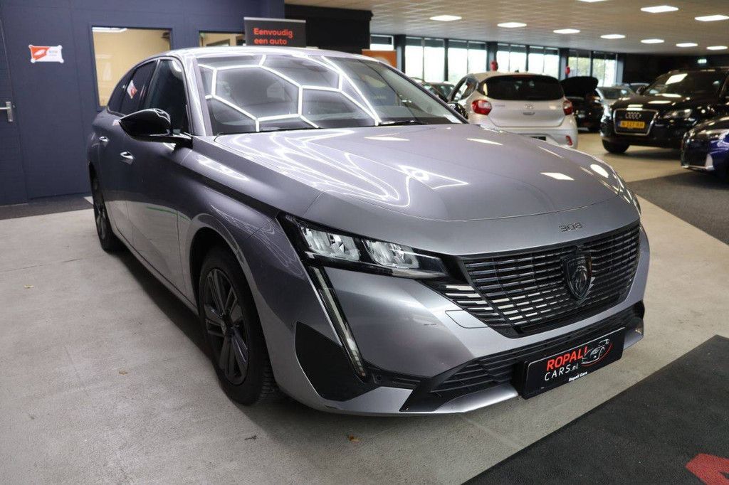 Peugeot 308 SW Petrol Automatic 2024