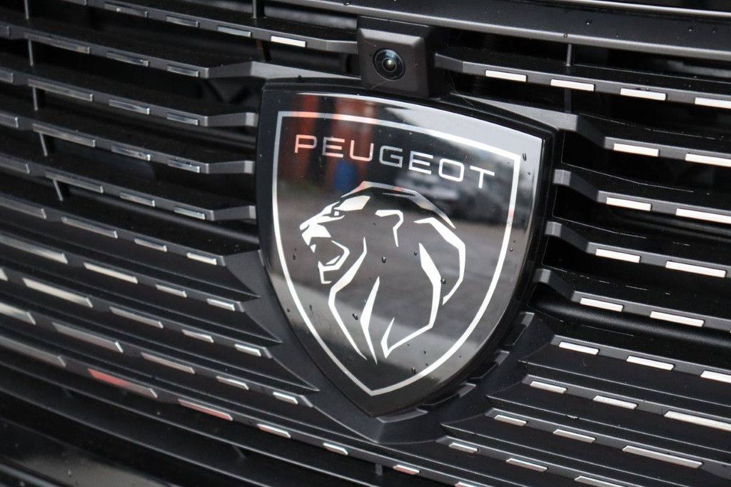 Kombi Peugeot 308 SW Benzin 2024