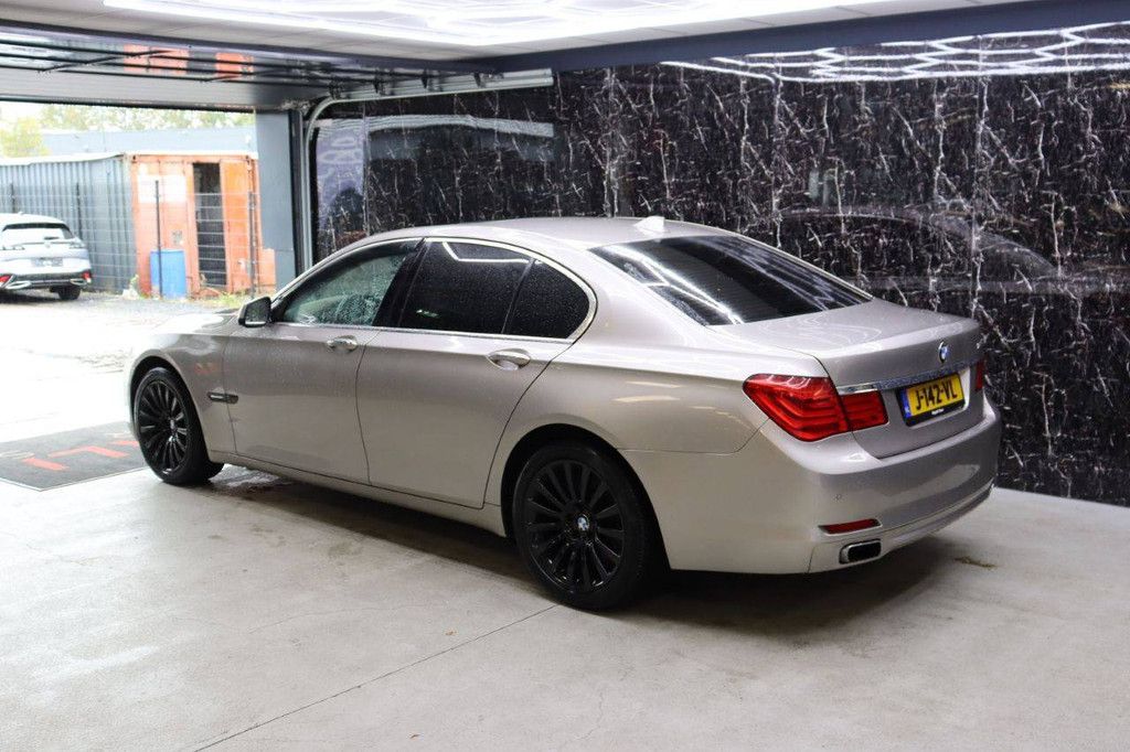 Passenger car BMW 750I XDRIVE Petrol 2011