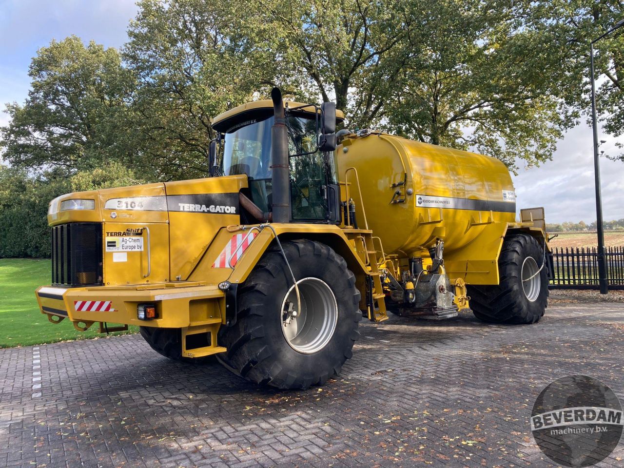Terra Gator 3104