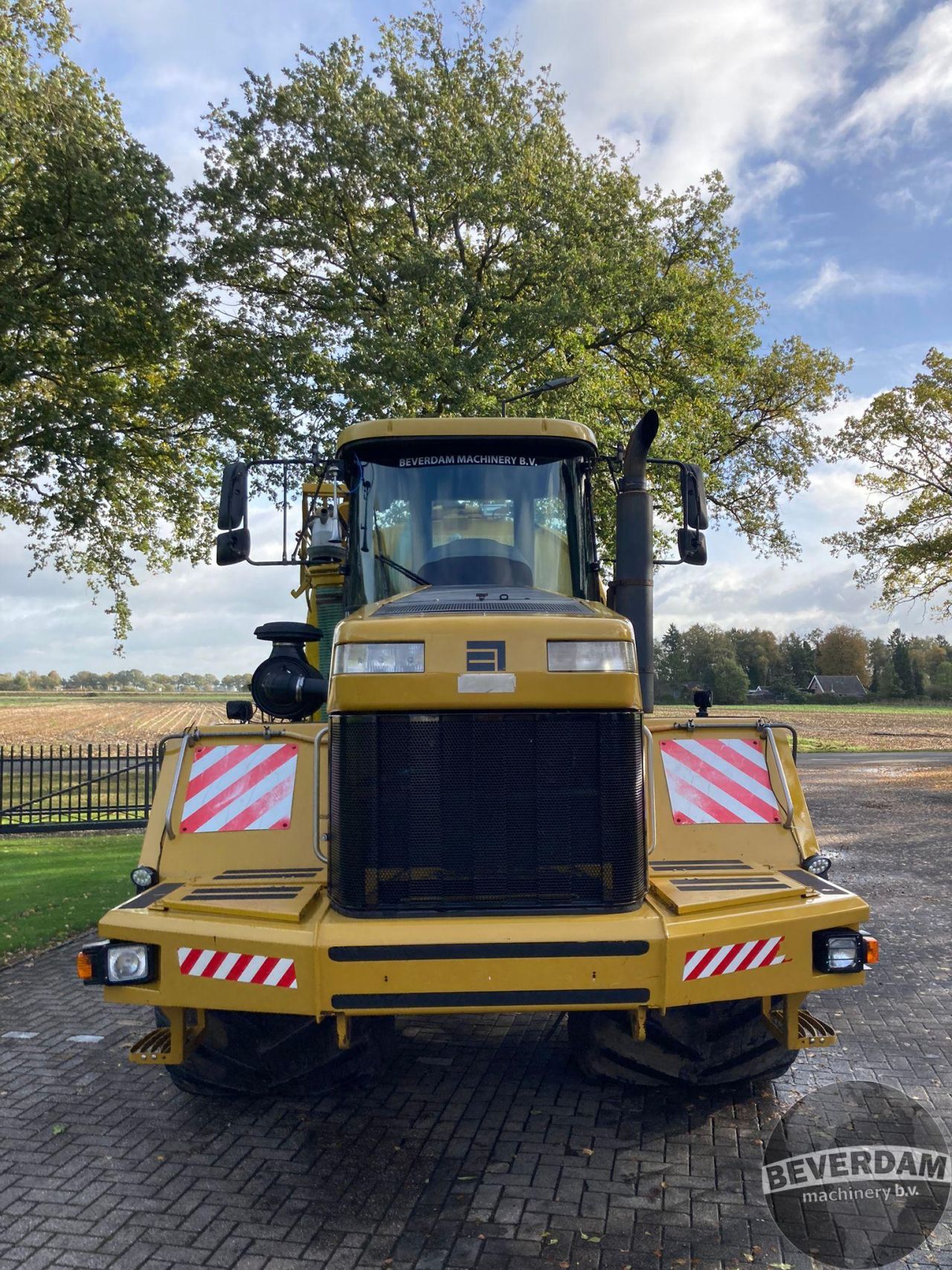 Terra Gator 3104