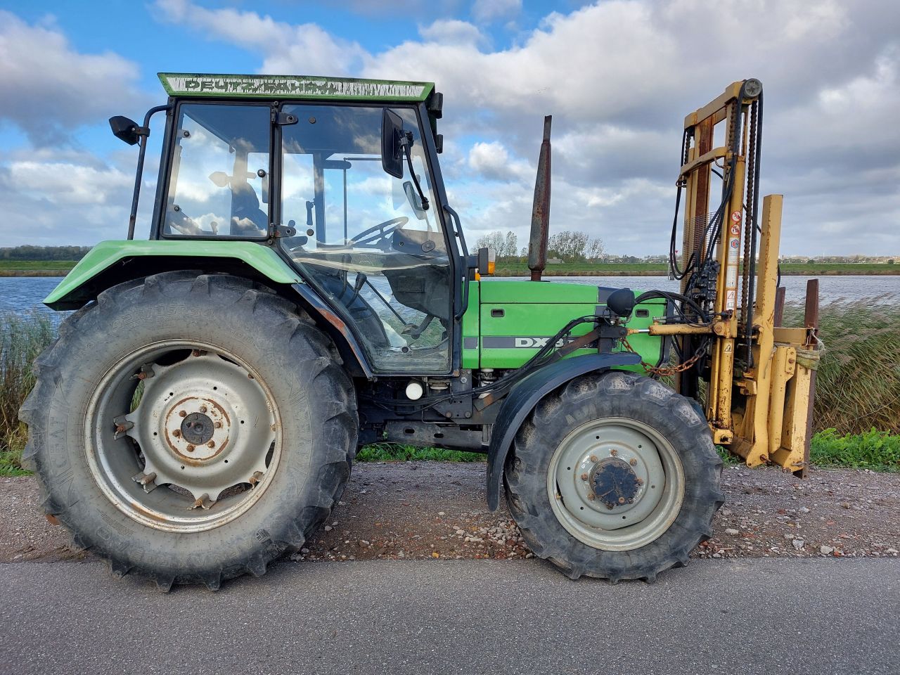 Deutz DX 3.50 4x4 met hefmast