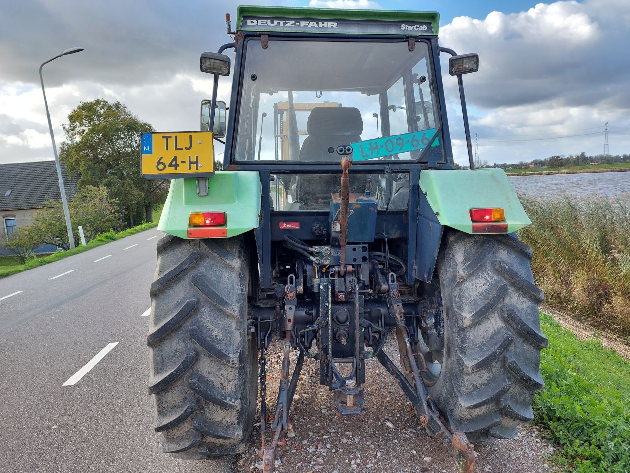 Deutz DX 3.50 4x4 met hefmast