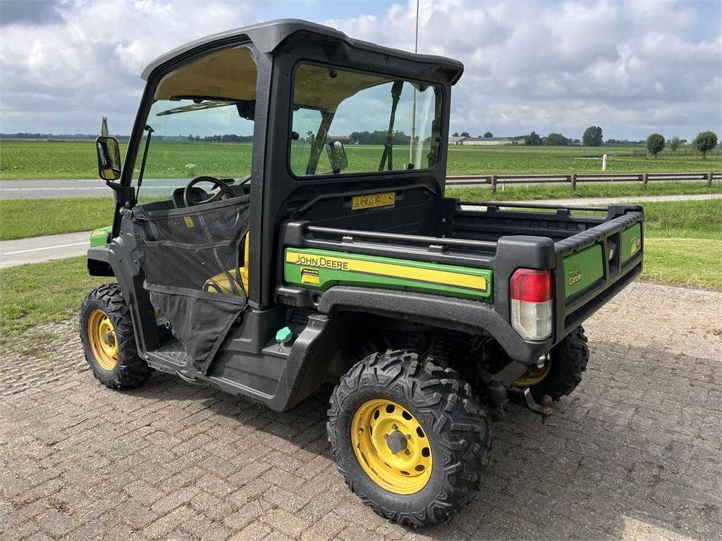 John Deere XUV865M