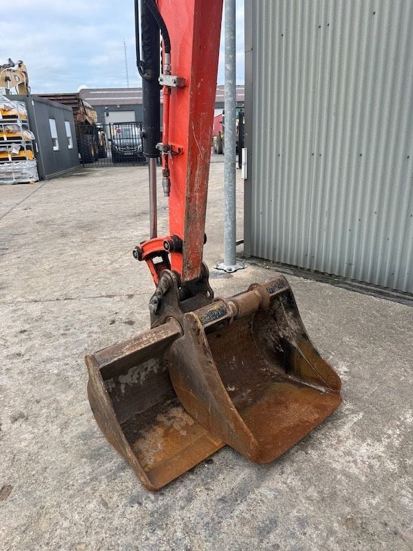 Kubota U 48-4