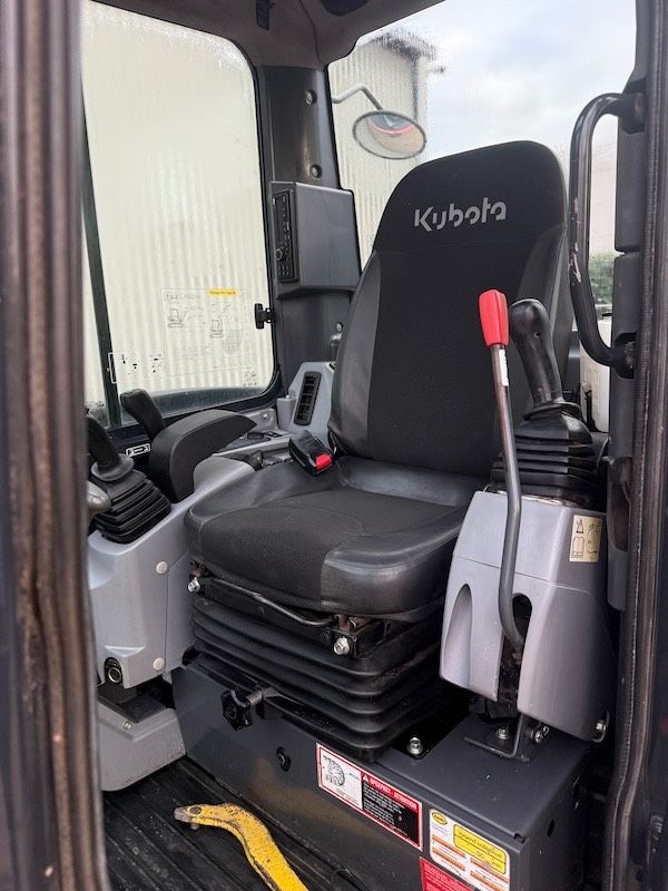 Kubota U 48-4