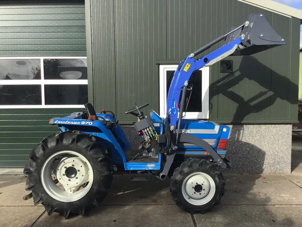 Iseki Mini trekker Iseki TA270 met nieuwe afkoppelbare voorlader